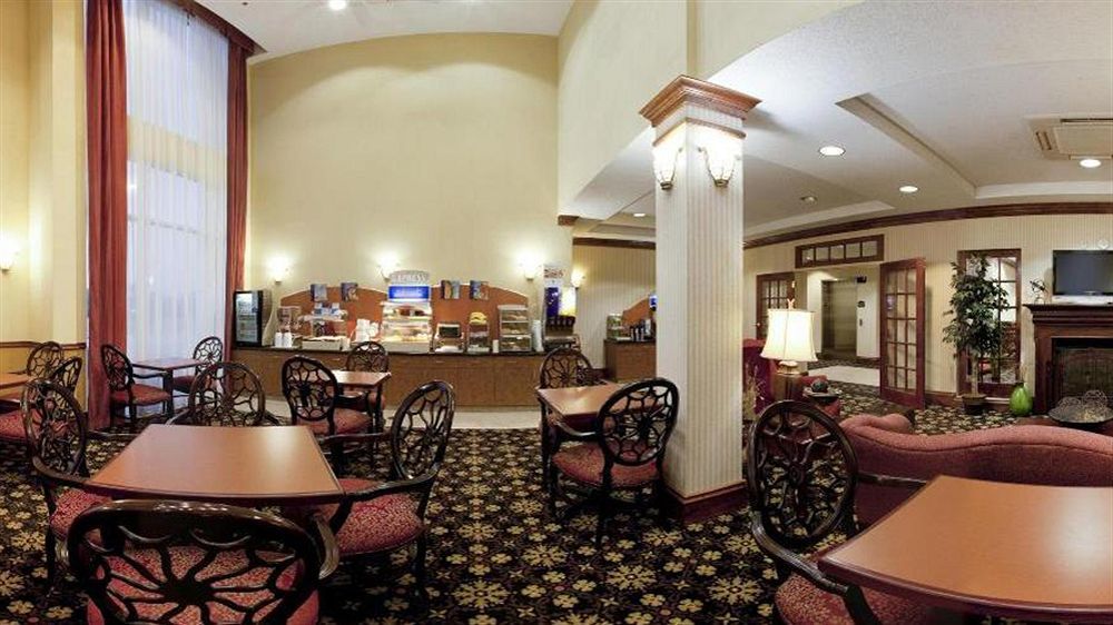 Holiday Inn Express Hotel & Suites Scott-Lafayette West By Ihg Exterior foto